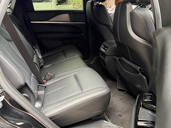 Cadillac XT5, 2024 — фото 5 из 5