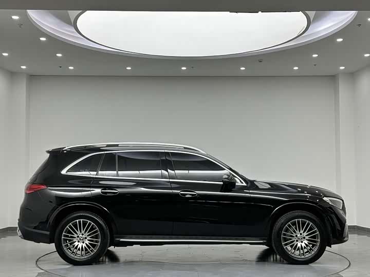 Mercedes-Benz GLC-Class, 2023 — фото 2 из 9