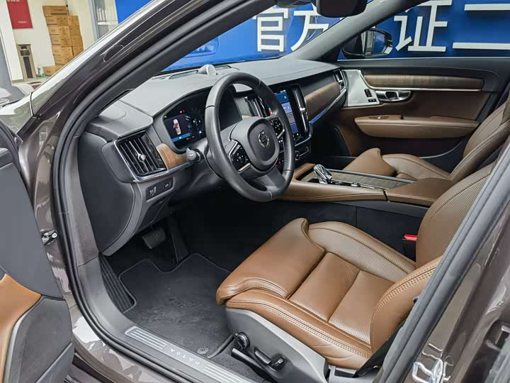Volvo S90, 2022 — фото 8 из 9