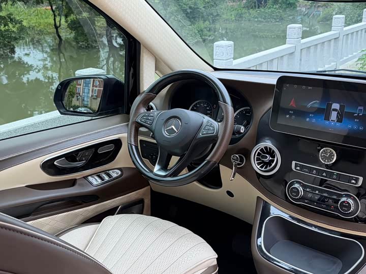 Mercedes-Benz Vito, 2023 — фото 9 из 9