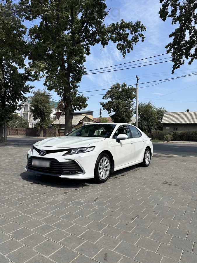 Toyota Camry, 2021 — фото 2 из 8