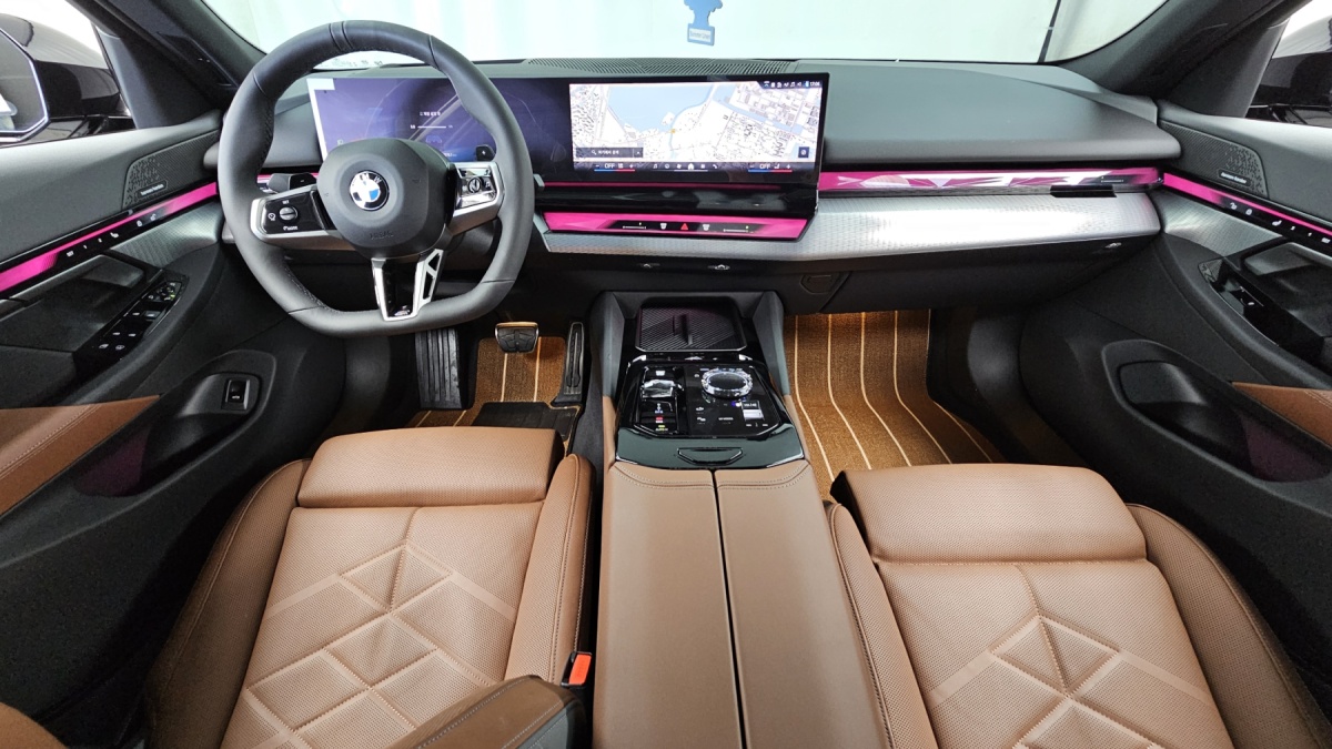 BMW 5 Series, 2025 — фото 6 из 12
