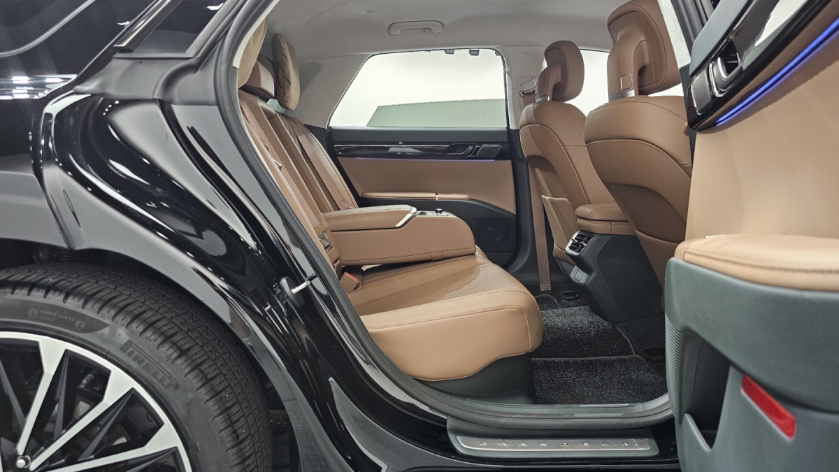 Hyundai Grandeur, 2025 — фото 10 из 12