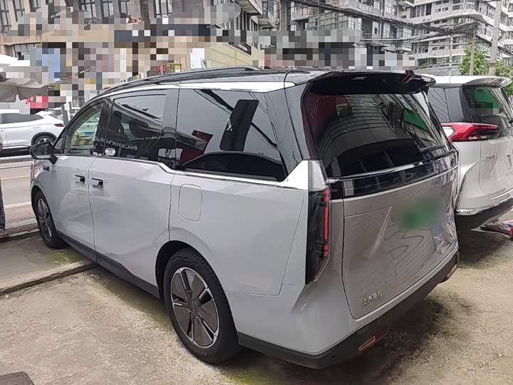 Maxus Mifa 7, 2024 — фото 5 из 9