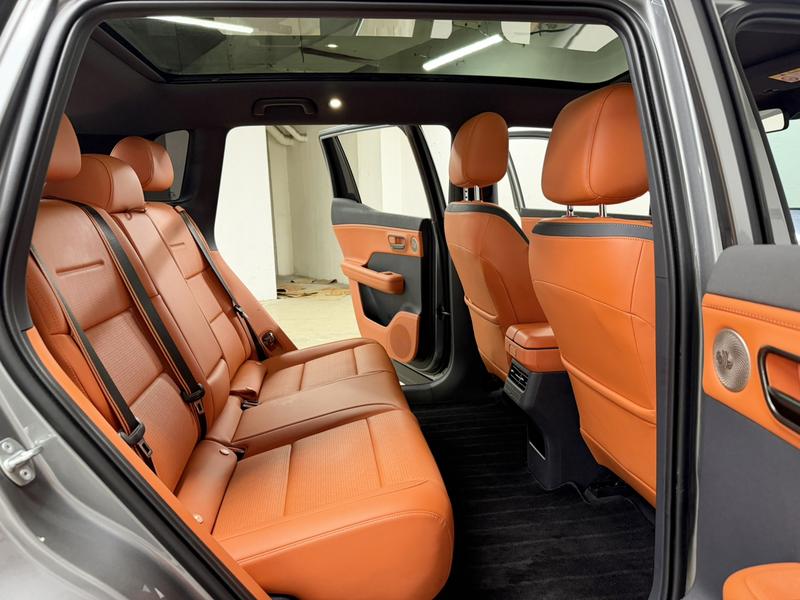 Toyota bZ3X, 2025 — фото 11 из 12