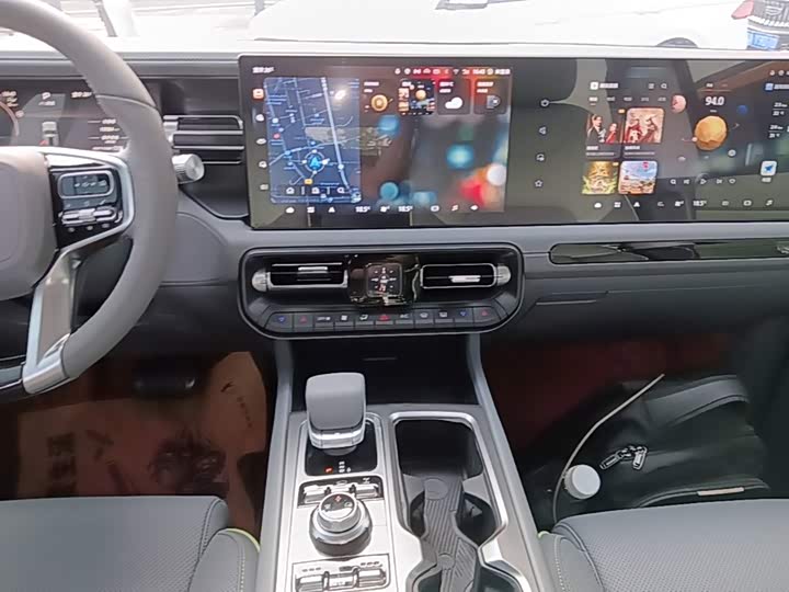 BAIC Beijing BJ40 Hybrid, 2025 — фото 9 из 9