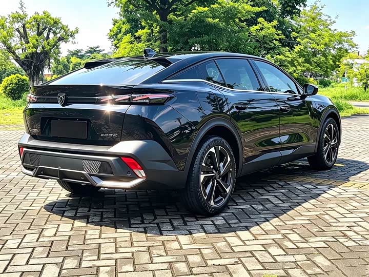 Peugeot 408X, 2023 — фото 4 из 9