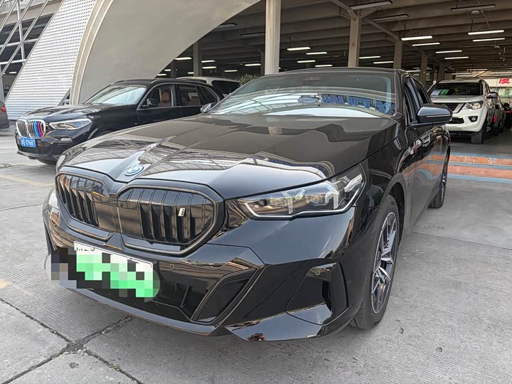 BMW i5, 2025 — купить в Брянске под ключ