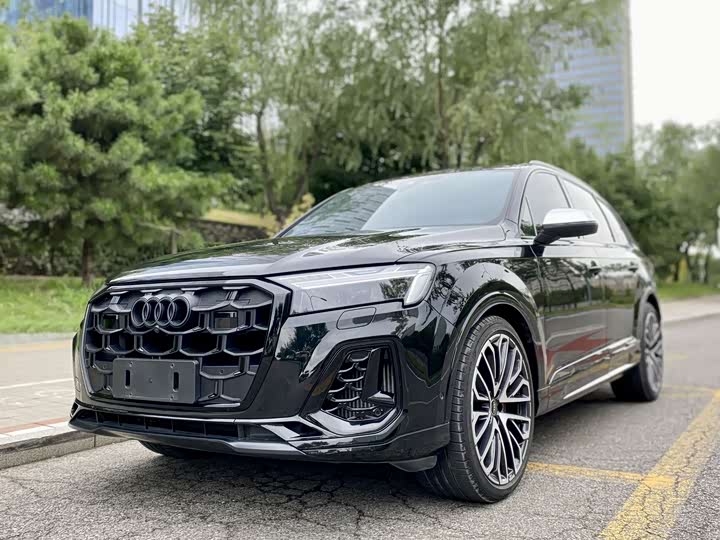 Audi SQ7, 2025 — купить в Перми под ключ
