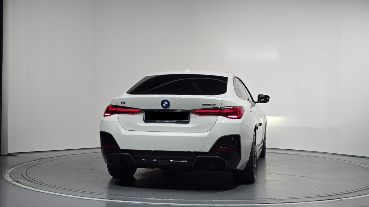 BMW i4, 2025 — фото 4 из 12