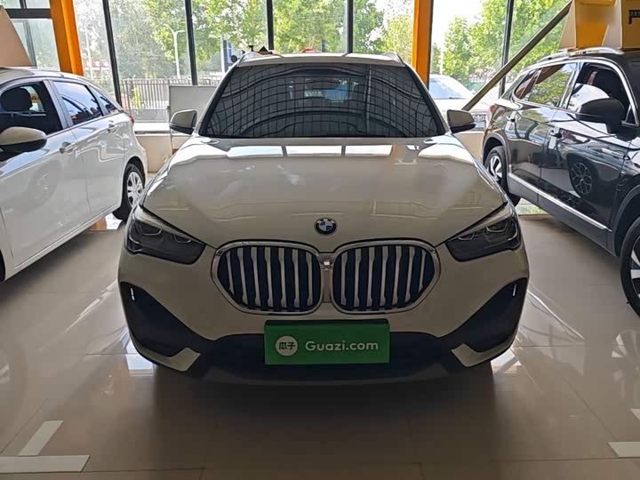 BMW X1, 2021 — фото 3 из 9