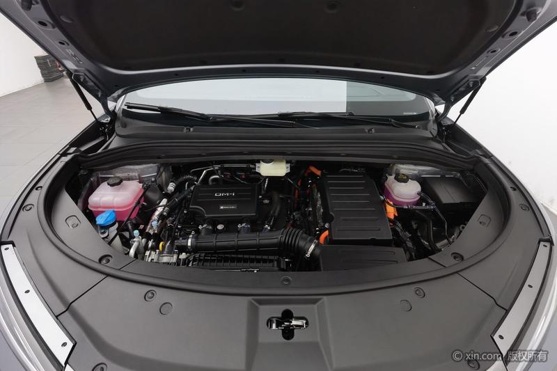 BYD Song L DM-i Hybrid, 2026 — фото 6 из 12