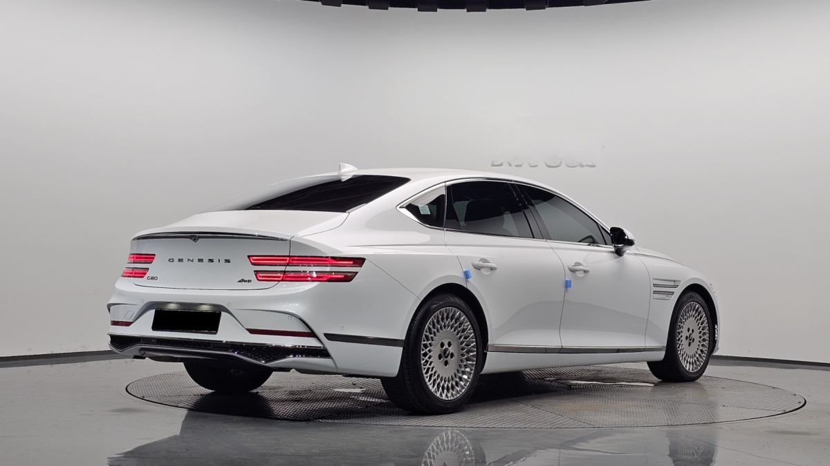 Genesis G80, 2024 — фото 2 из 12