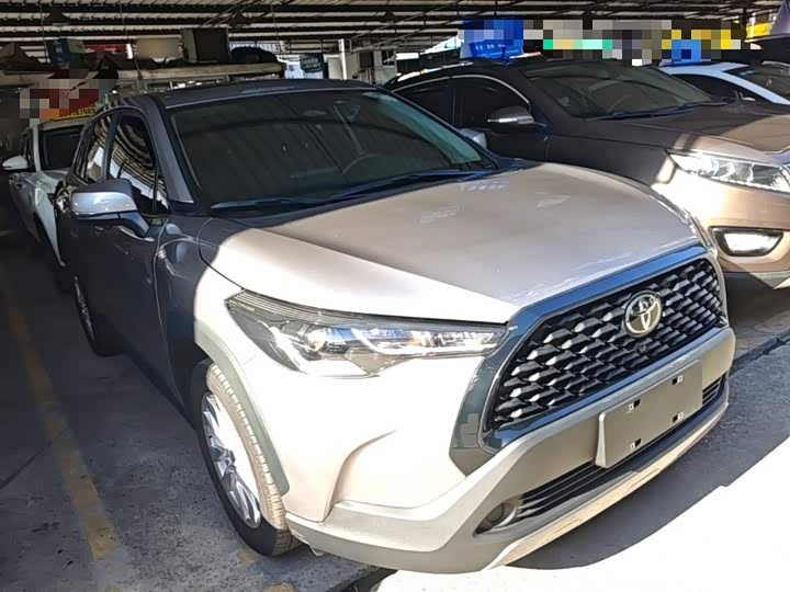 Toyota Corolla Cross, 2024 — фото 4 из 9