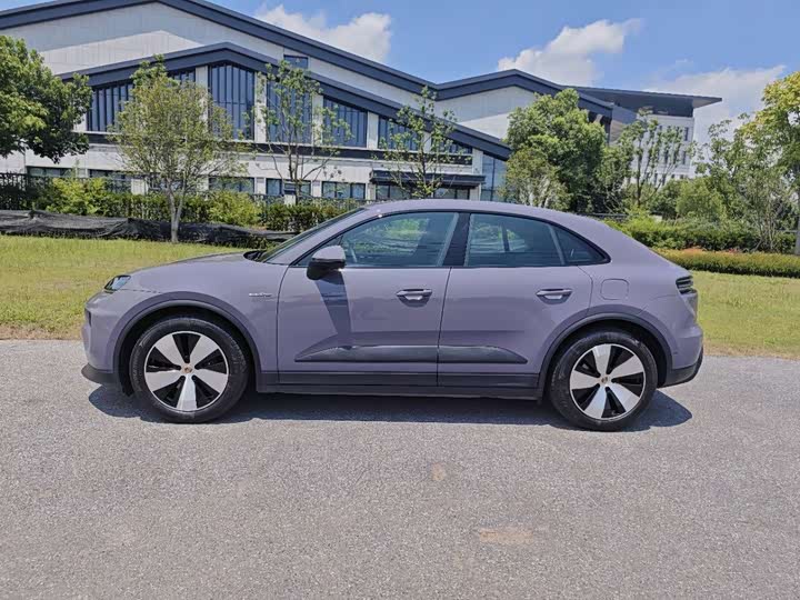 Porsche Macan EV, 2025 — фото 2 из 9