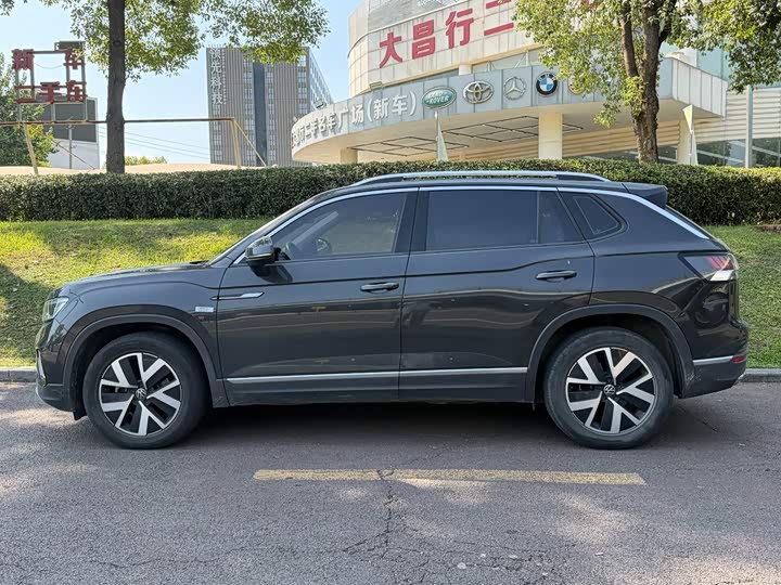 Volkswagen Tayron, 2022 — фото 3 из 9
