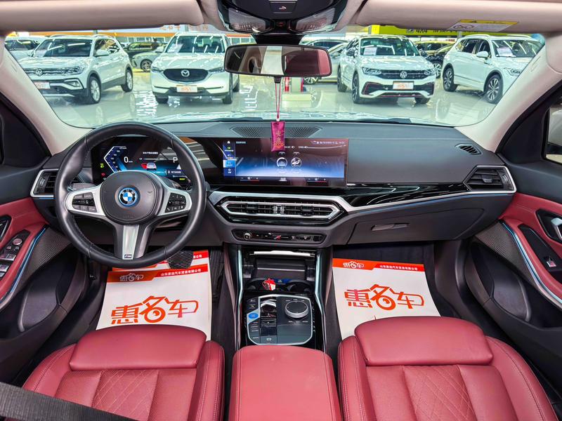 BMW i3, 2022 — фото 8 из 12