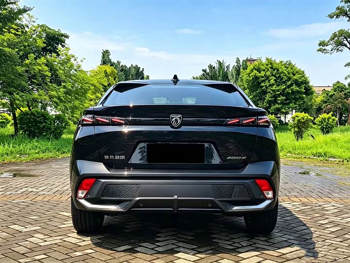 Peugeot 408X, 2023 — фото 6 из 9