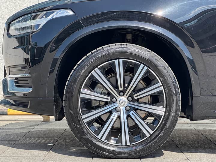 Volvo XC90, 2021 — фото 5 из 9