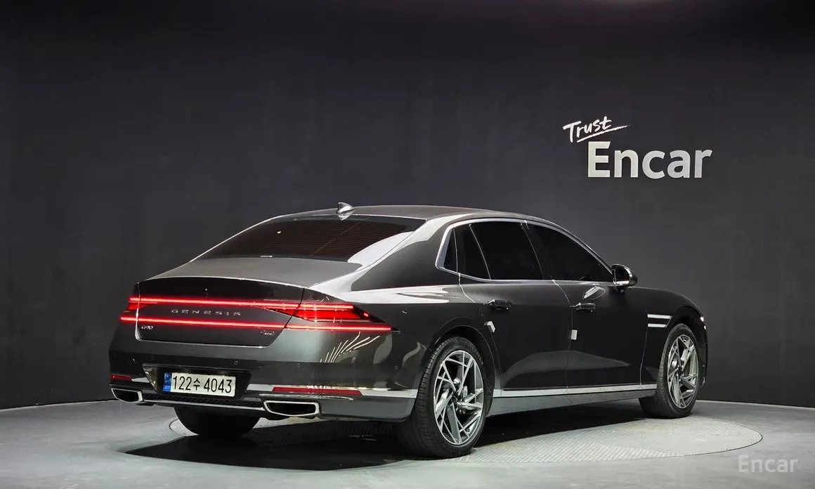 Genesis G90, 2022 — фото 2 из 12