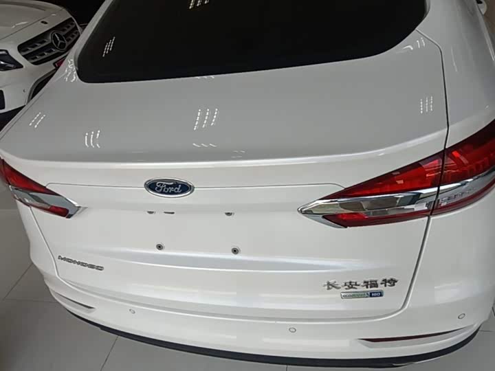 Ford Mondeo, 2021 — фото 6 из 9