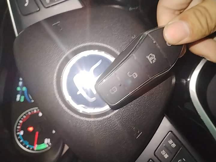 BYD Song Max Hybrid, 2022 — фото 9 из 9