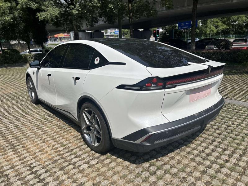 Changan Deepal SL03, 2024 — фото 3 из 8