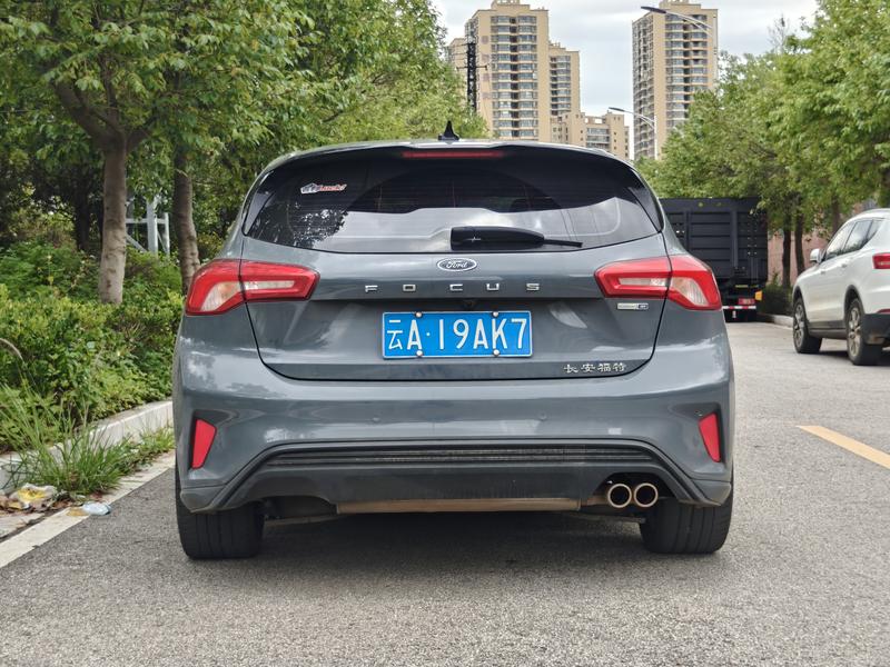 Ford Focus, 2021 — фото 6 из 12