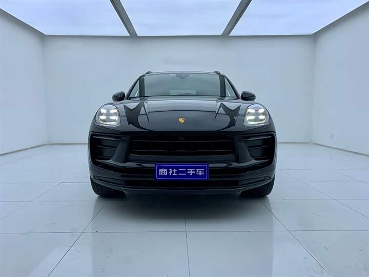 Porsche Macan, 2023 — фото 2 из 9