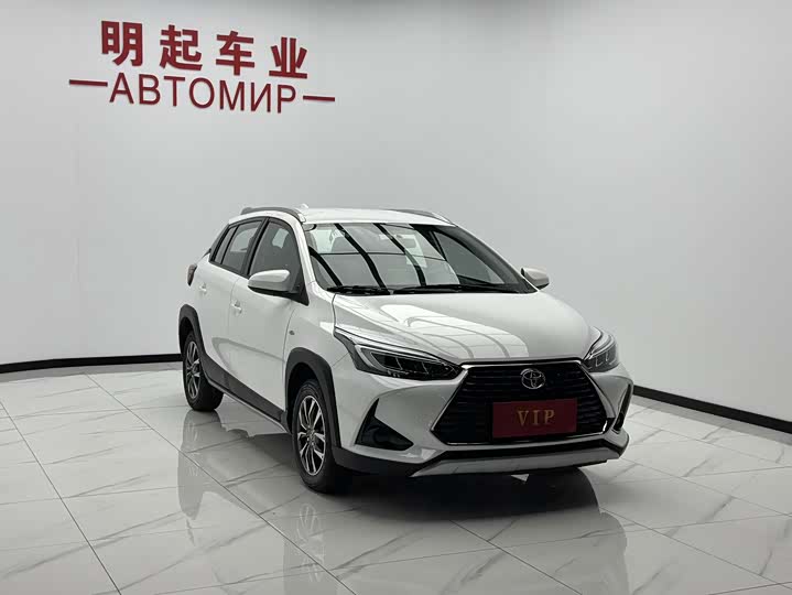 Toyota Yaris L Hatchback, 2022 — фото 3 из 9
