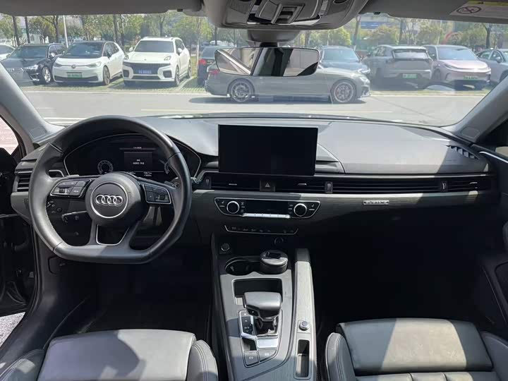 Audi A4, 2021 — фото 6 из 7