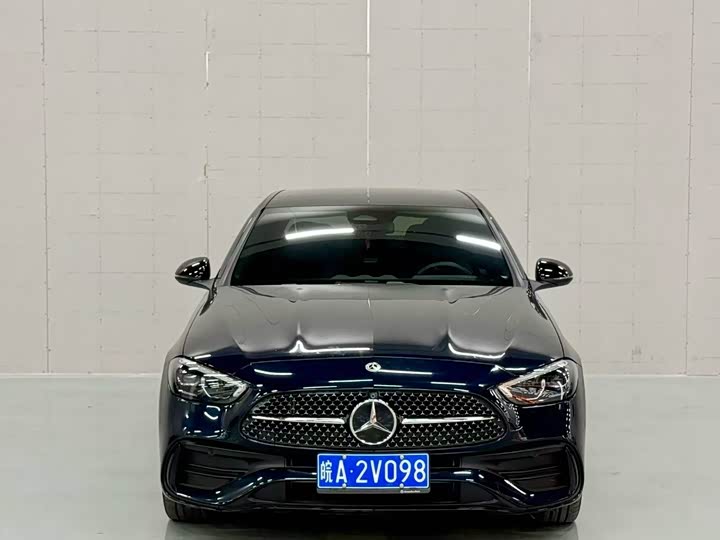 Mercedes-Benz C-Class, 2023 — фото 2 из 9