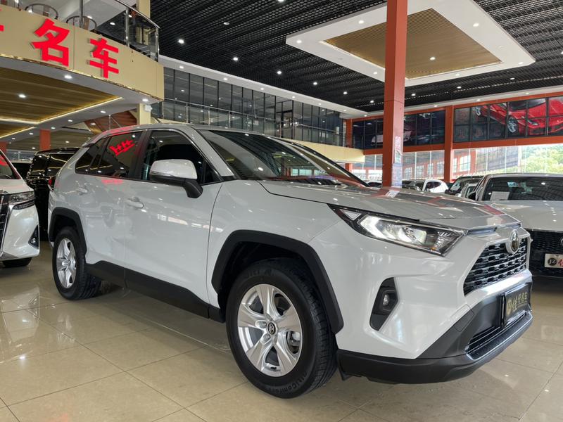 Toyota RAV4, 2023 — фото 3 из 12