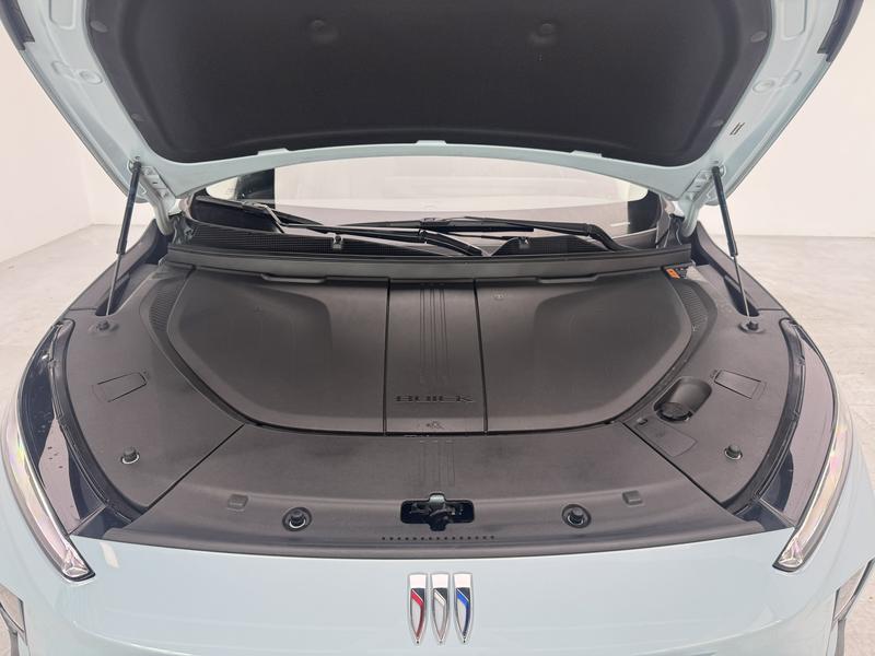 Buick Electra E5, 2023 — фото 12 из 12