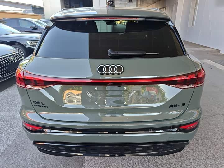 Audi Q6L e-tron, 2026 — фото 6 из 9