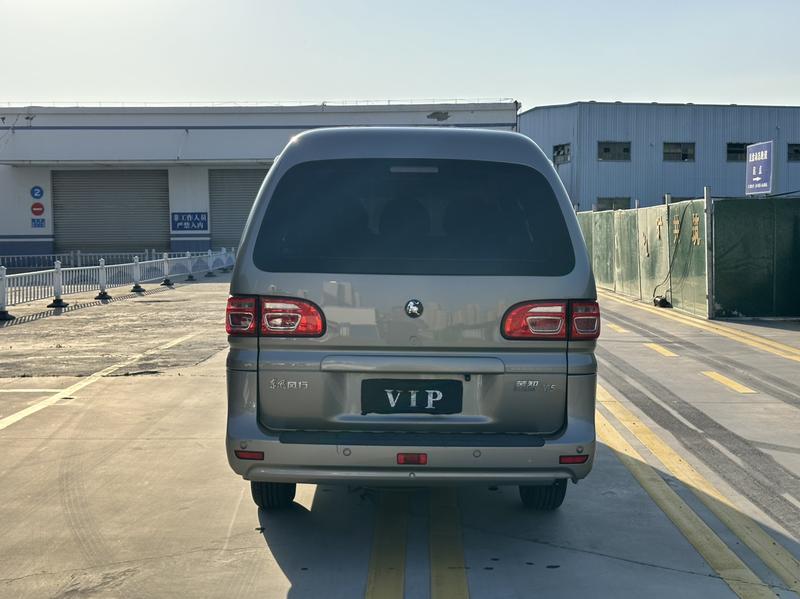 Dongfeng Forthing Lingzhi M5, 2024 — фото 5 из 11