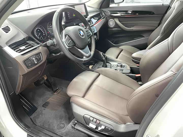 BMW X1, 2023 — фото 7 из 9
