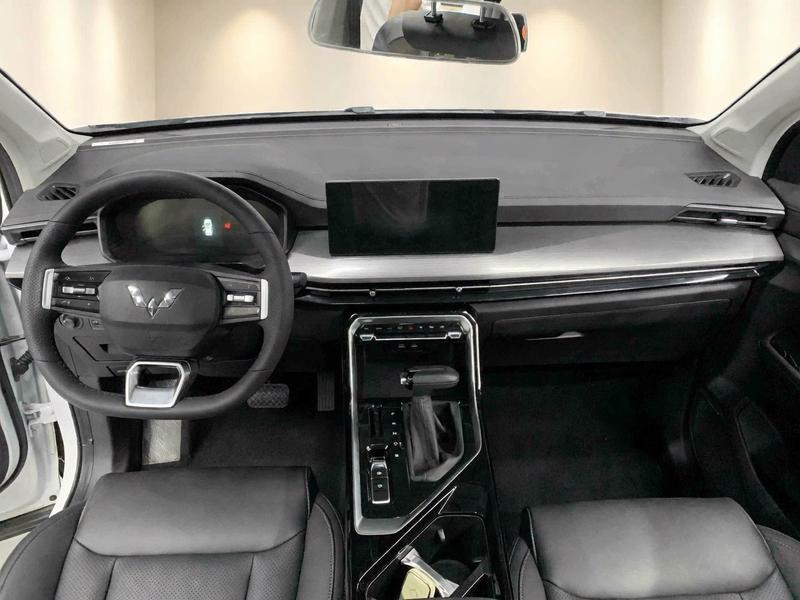 Wuling Asta, 2022 — фото 7 из 11