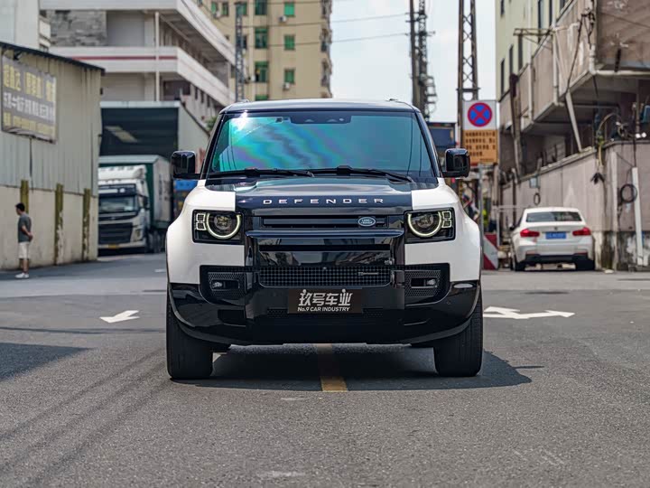 Land Rover Defender, 2023 — фото 2 из 9