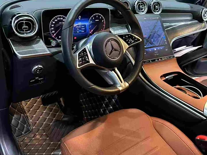 Mercedes-Benz GLC-Class, 2024 — фото 4 из 5