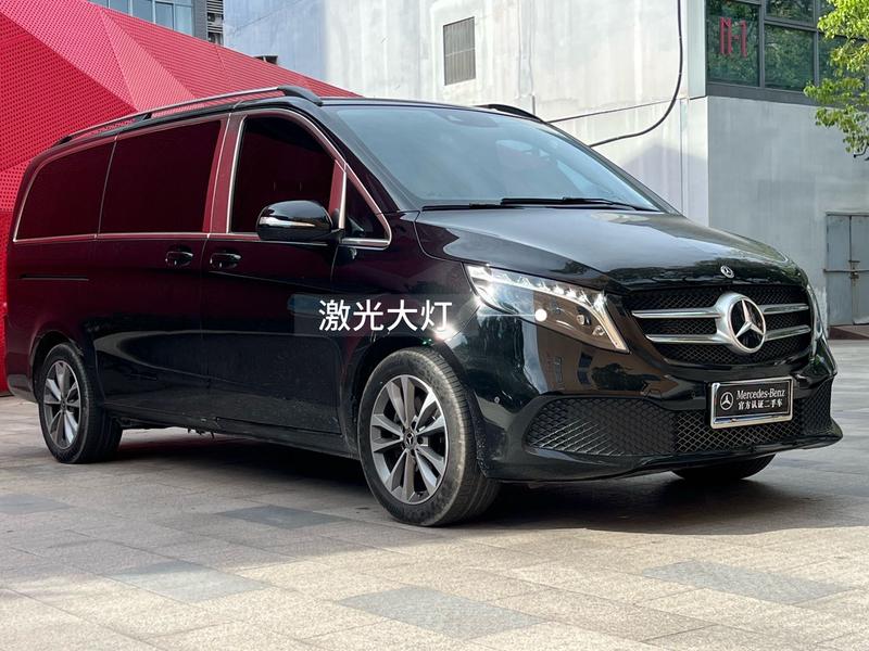 Mercedes-Benz V-Class, 2023 — фото 2 из 10
