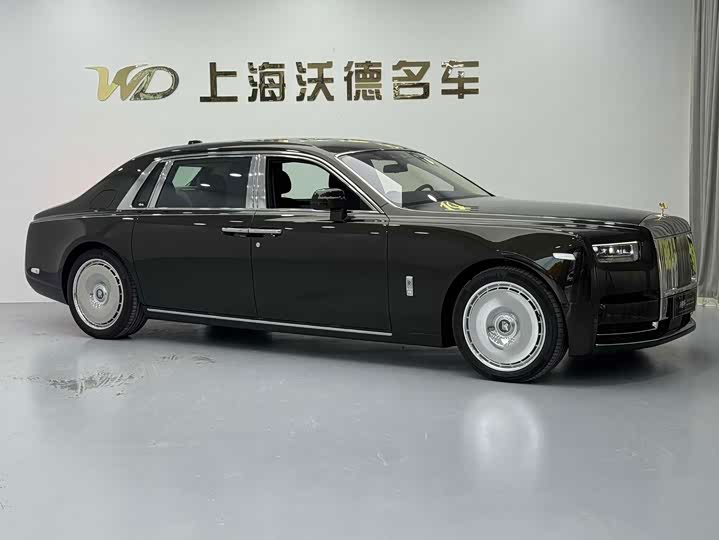 Rolls-Royce Phantom, 2022 — фото 3 из 9