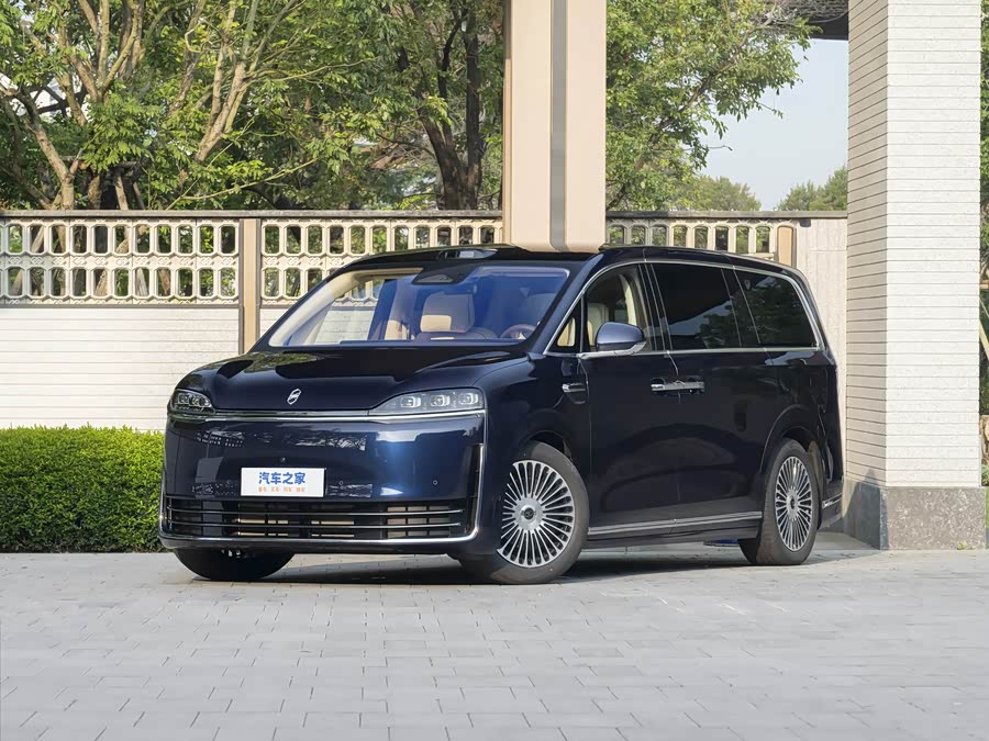 Luxeed V9, 2026 — купить в Тамбове под ключ