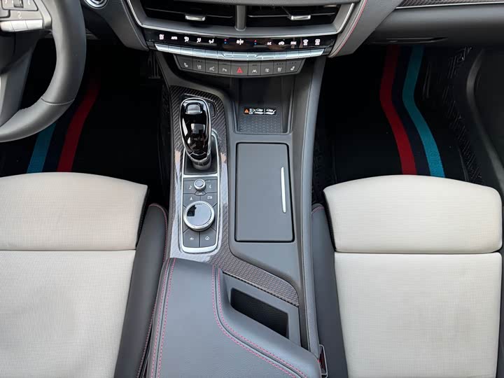 Cadillac CT5, 2025 — фото 9 из 9