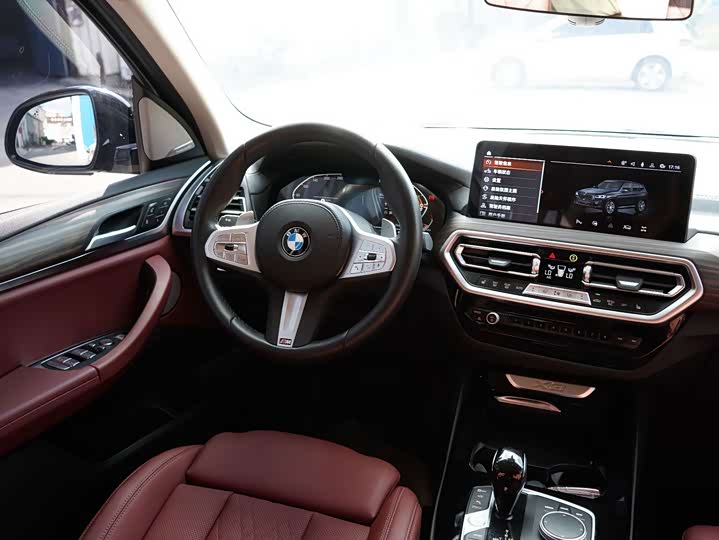 BMW X3, 2024 — фото 9 из 9