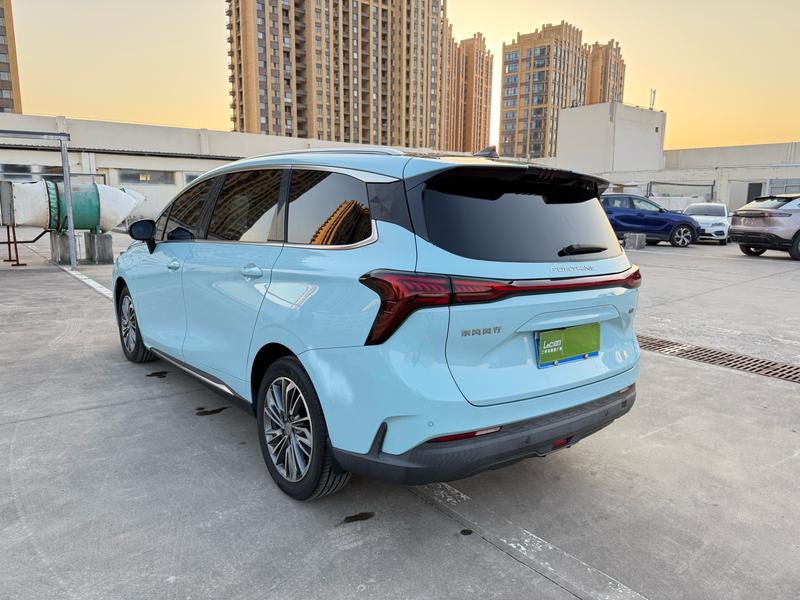 Dongfeng Forthing Yacht, 2023 — фото 4 из 12