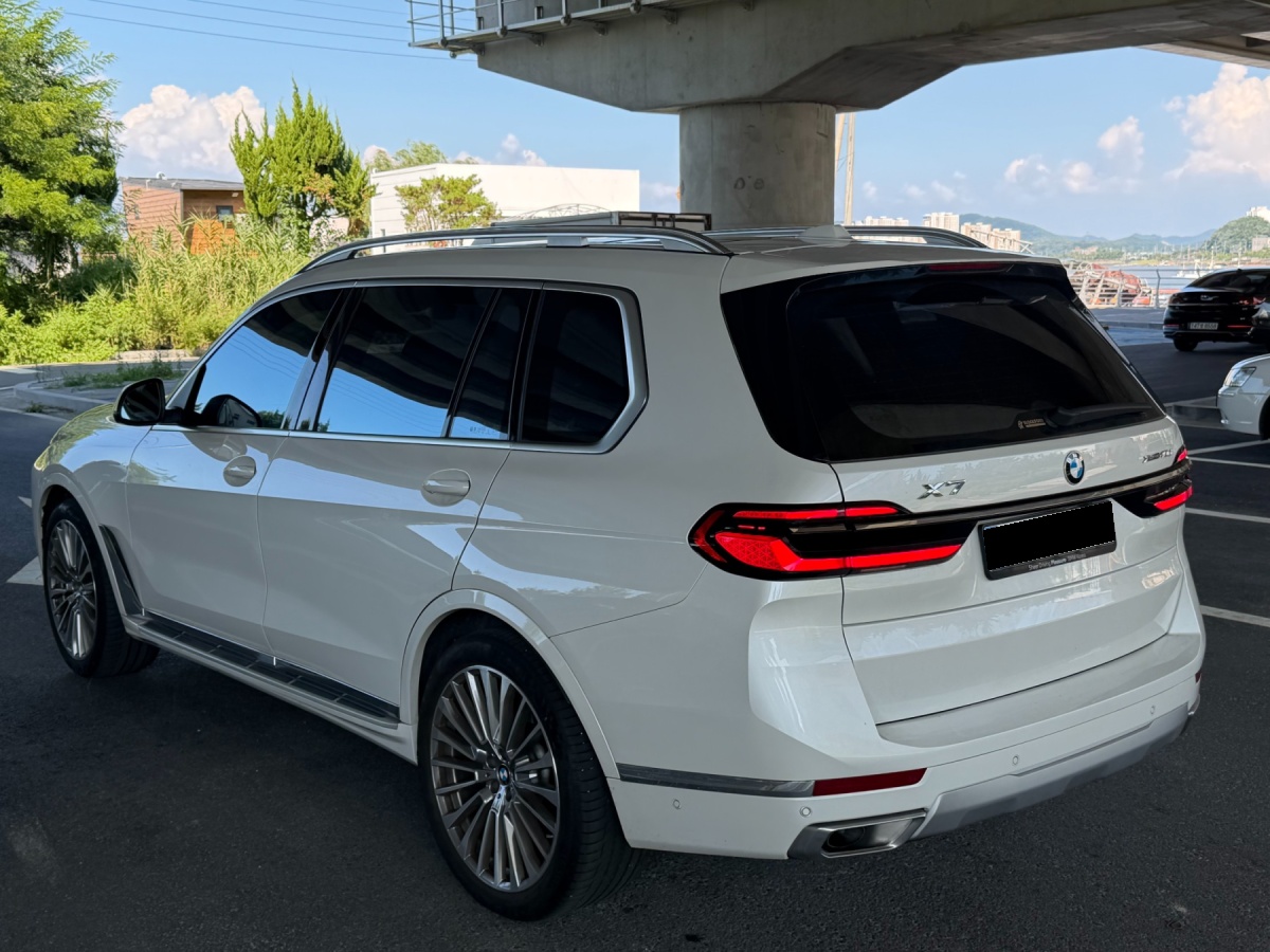 BMW X7, 2025 — фото 3 из 11