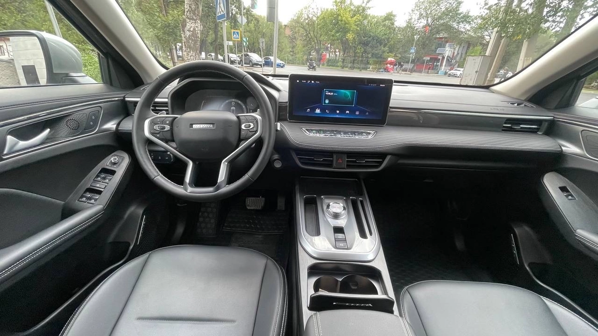 Haval Jolion, 2023 — фото 6 из 10