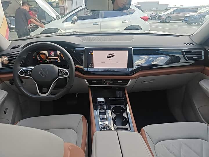 Volkswagen Teramont Pro, 2024 — фото 6 из 9