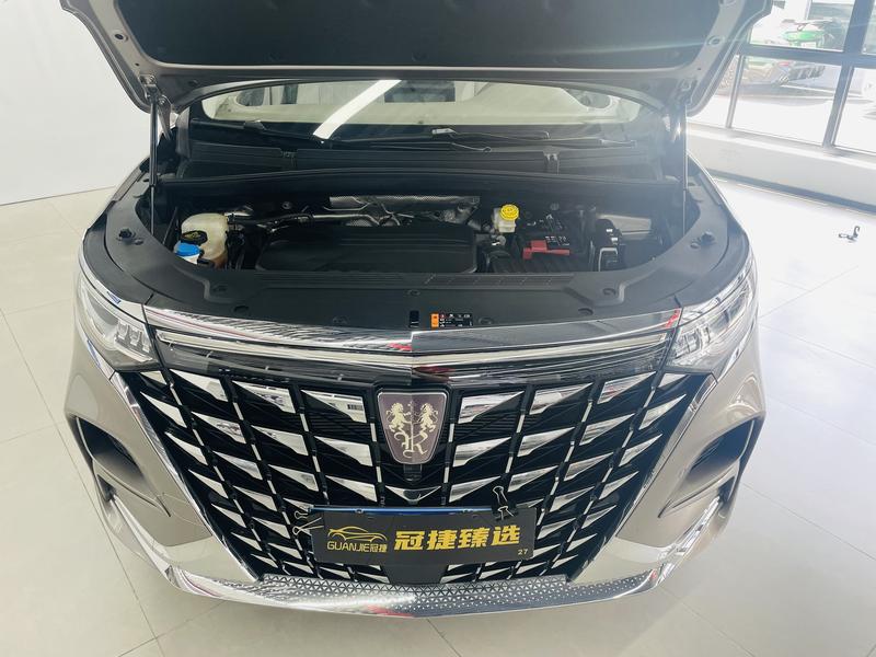 Roewe iMax 8, 2025 — фото 3 из 11